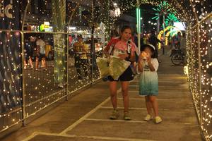 BIB: 
                            <button type="button" onclick="openModal(26274730)" class="btn btn-primary btn-sm float-right btn-popup" data-toggle="modal" data-target=".modal-high-quality">
                        <i class="fas fa-shopping-cart"></i> Add to Cart
                    </button>
                                            <button type="button" onclick="isThisMe(26274730, true)" class="btn btn-success btn-sm float-right btn-popup btn-isme hidden" data-toggle="tooltip" data-placement="bottom" title="นี่คือรูปของคุณใช่ไหม คลิกที่นี่เพื่อเอาเข้าอัลบั้ม">
                        <i class="fas fa-plus"></i> Add to album
                    </button>
                    <button type="button" onclick="isThisMe(26274730, false)" class="btn btn-warning btn-sm float-right btn-popup btn-isnotme hidden">
                        <i class="fas fa-ban"></i> Remove from album
                    </button>